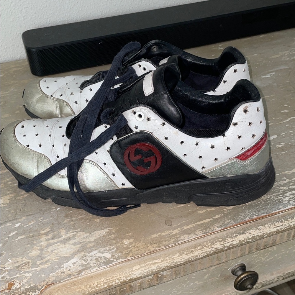 Vintage Gucci Black and Silver Men's Leather Sneakers - Picture 4 of 12